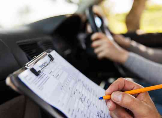 Des auto-écoles de qualité pour le futurs jeunes conducteurs